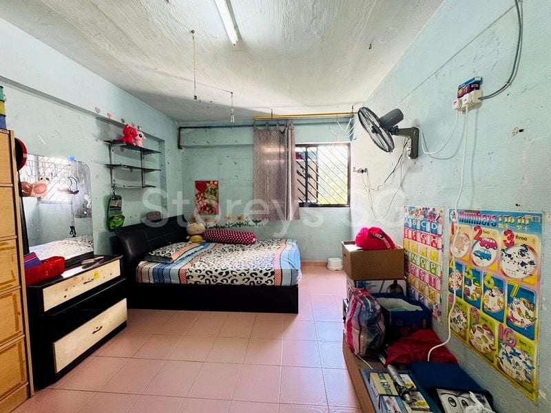 4 Room (4A) HDB for Sale in  266 Bukit Batok East Avenue 4 - Image 3